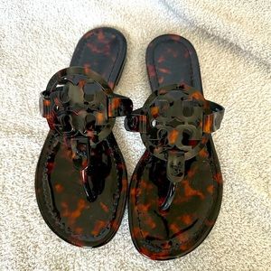 Tortoise color Tory Burch millers